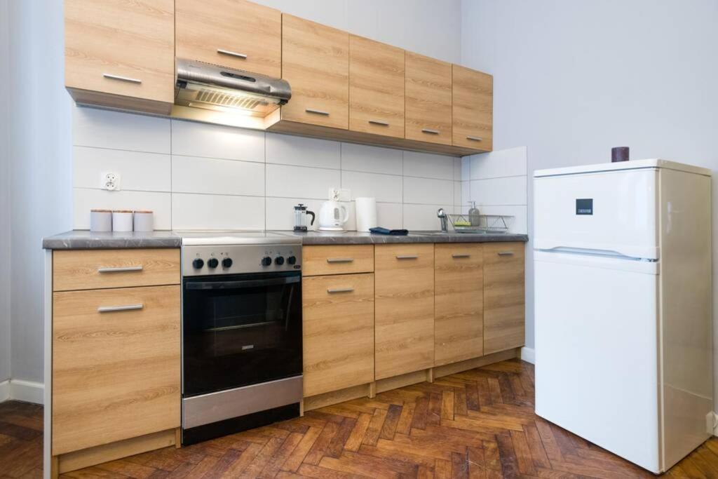 Perfect Place To Stay In Krakow City Center 40M2 W4 Εξωτερικό φωτογραφία