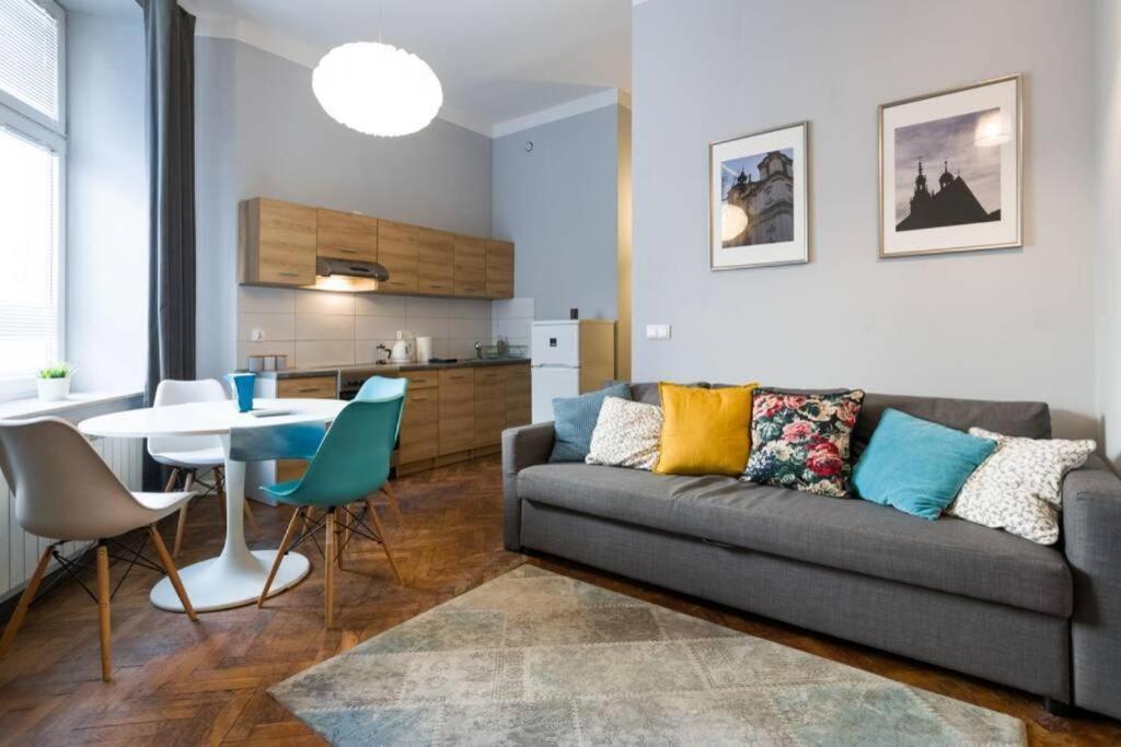 Perfect Place To Stay In Krakow City Center 40M2 W4 Εξωτερικό φωτογραφία